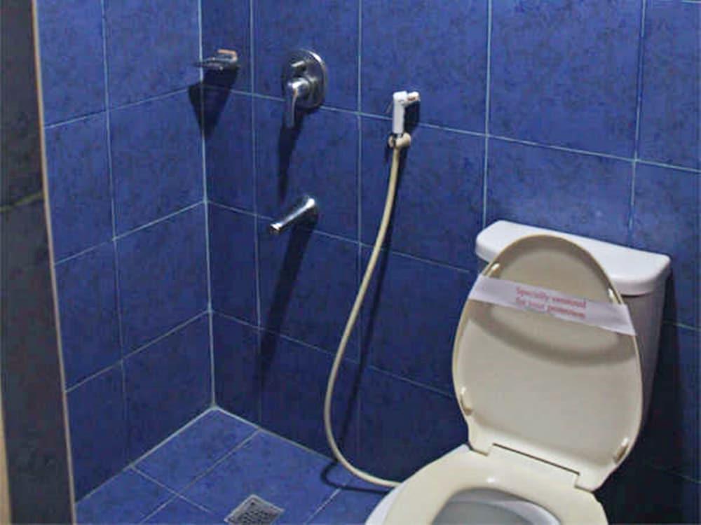 מנילה Vista Hotel Recto מראה חיצוני תמונה