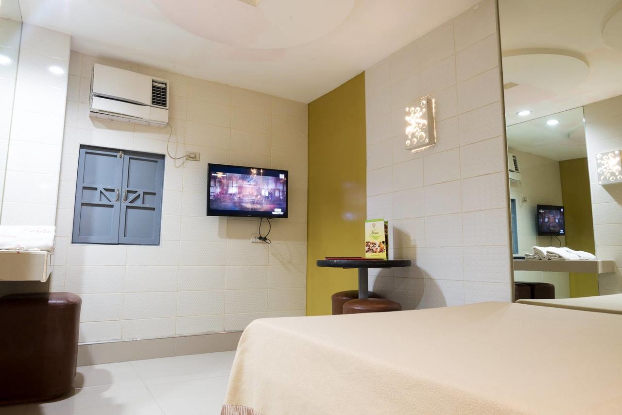 מנילה Vista Hotel Recto מראה חיצוני תמונה